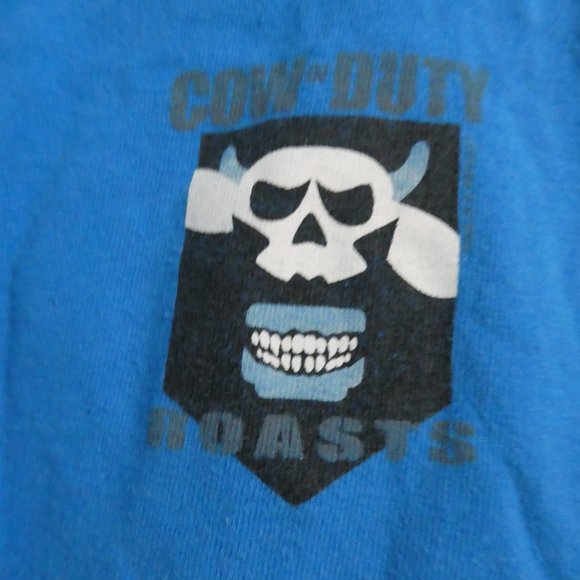 COWS xs light blue Cow Of Duty Roasts graphic T-Shirt. Made In Canada, GUC - Picture 9 of 11